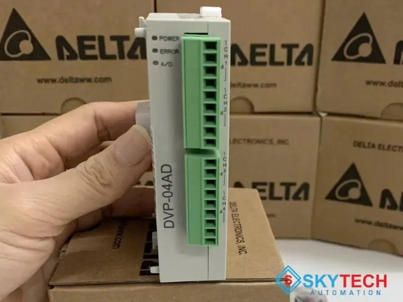 PLC Delta DVP04AD-S