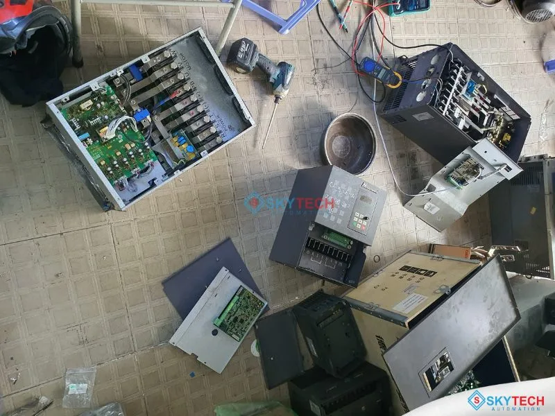 Dịch Vụ Sửa Chữa Biến Tần Uy Tín Tại TPHCM - SKYTECH GROUP 19 SKYTECH chuyên sửa chữa biến tần